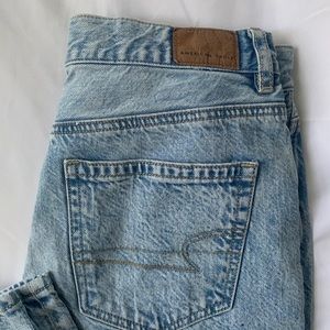 American Eagle High Waisted Mom Jeans